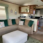 - Sleeps 6 - Parking - Garden Cockermouth